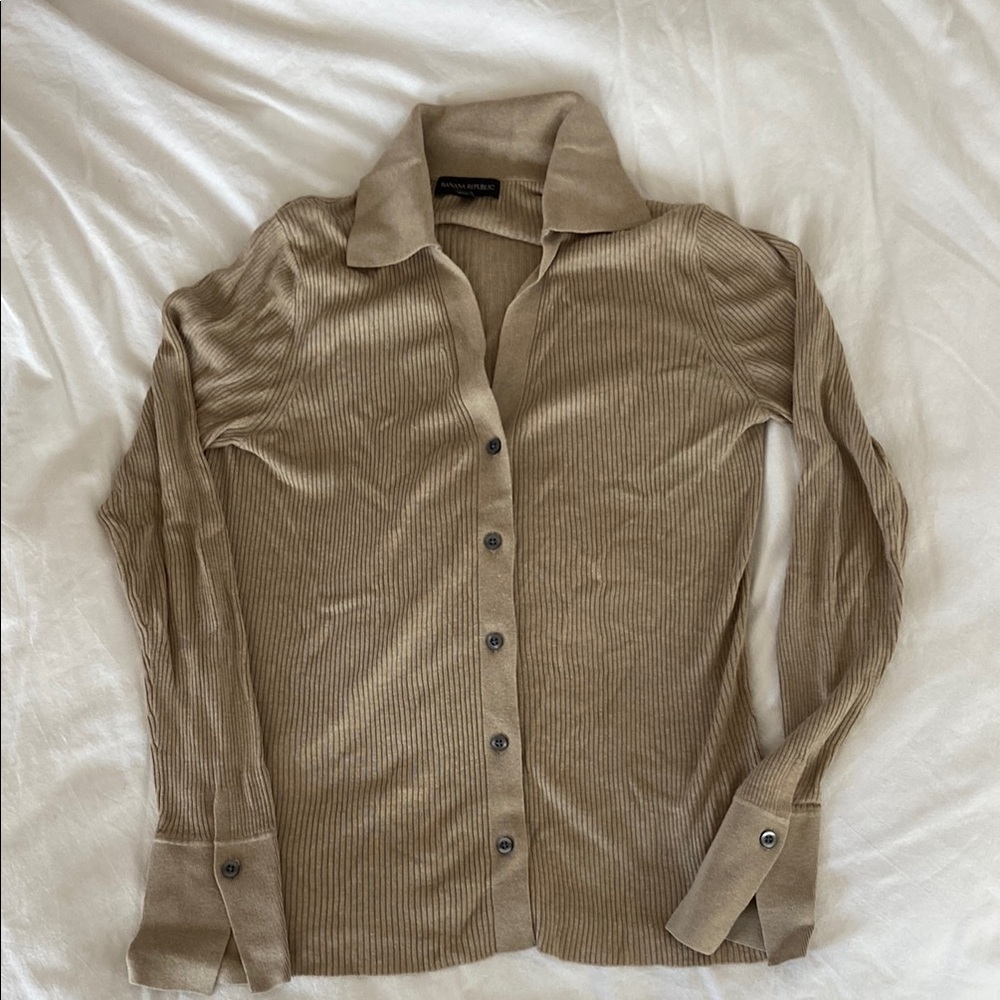 Banana Republic Silk and Cashmere Blend Ribbed Button-Up Cardigan